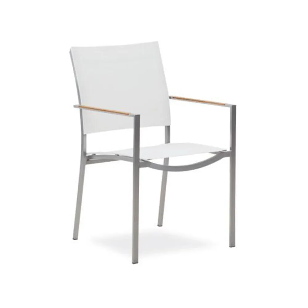 Stapelsessel BERMUDA Teak-Armlehnen